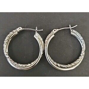 VINTAGE PIERCED EARRINGS SILVER TONE DOUBLE HOOP LOOK CLASSIC ♡♡